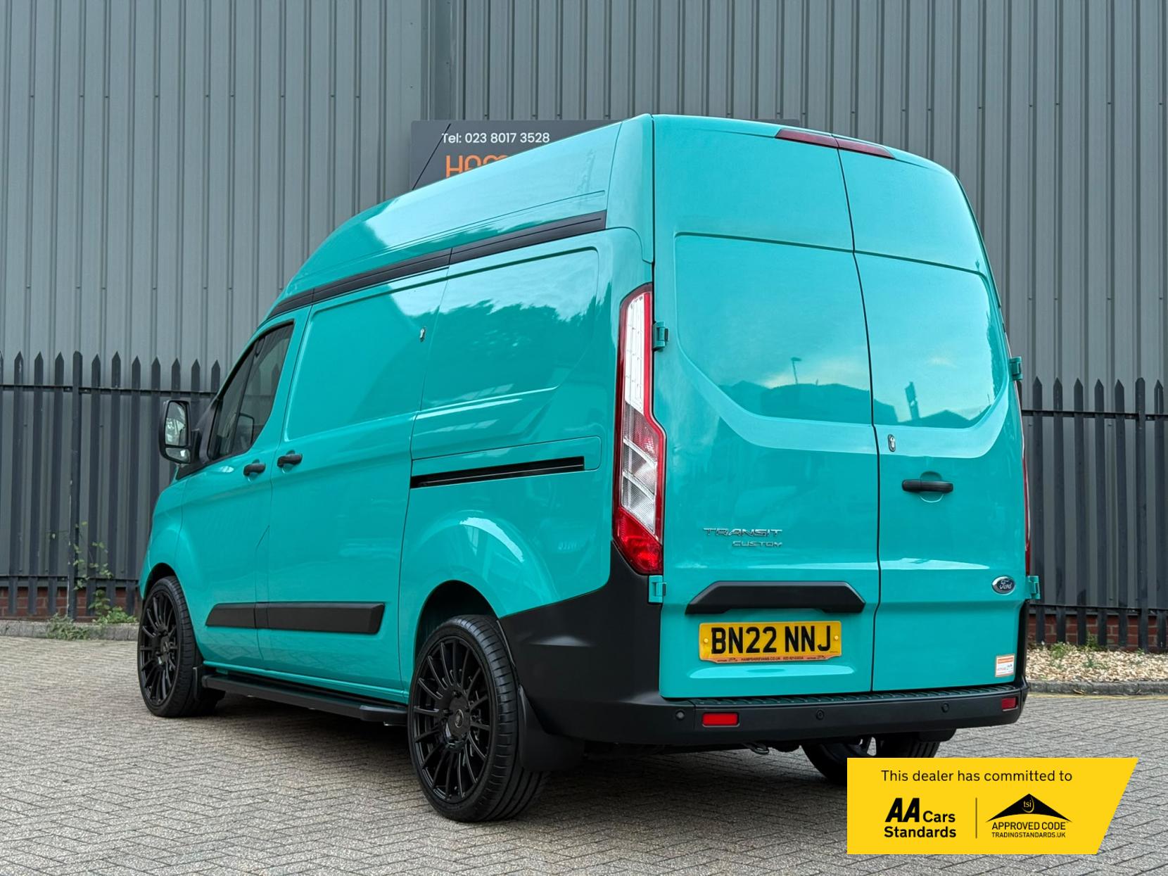 2022 Ford Transit Custom 2.0 340 EcoBlue Trend Panel Van 5dr Diesel Auto L1 H2 Euro 6 (s/s) (130 ps) - Thumbnail 4