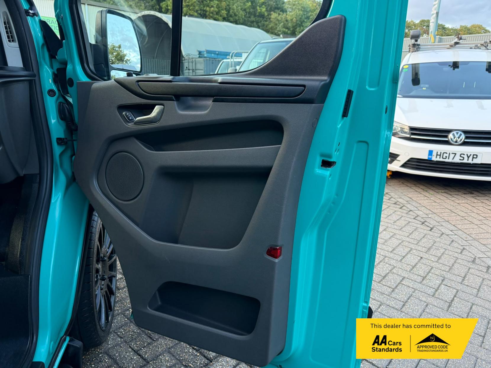 2022 Ford Transit Custom 2.0 340 EcoBlue Trend Panel Van 5dr Diesel Auto L1 H2 Euro 6 (s/s) (130 ps) - Thumbnail 55