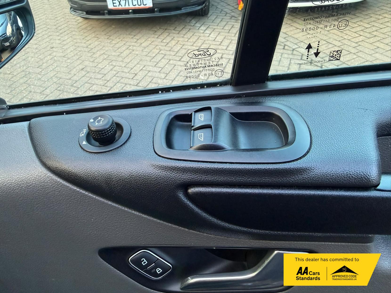 2022 Ford Transit Custom 2.0 340 EcoBlue Trend Panel Van 5dr Diesel Auto L1 H2 Euro 6 (s/s) (130 ps) - Thumbnail 53