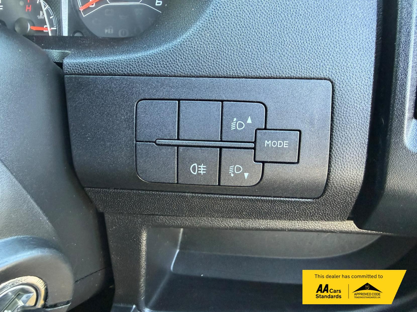 2018 Citroen Relay 2.0 BlueHDi 35 Enterprise Panel Van 5dr Diesel Manual L4 High Roof Euro 6 (Heavy) (130 ps) - Thumbnail 41