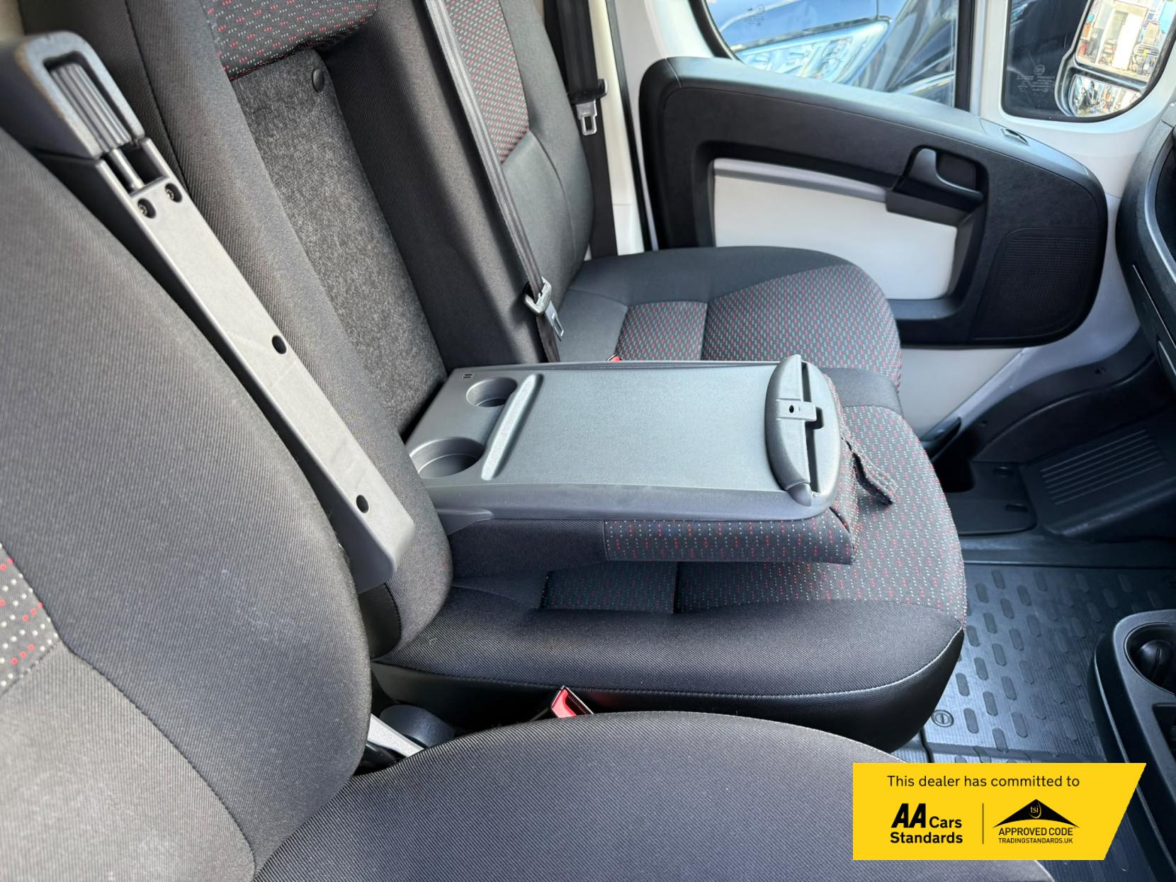 2018 Citroen Relay 2.0 BlueHDi 35 Enterprise Panel Van 5dr Diesel Manual L4 High Roof Euro 6 (Heavy) (130 ps) - Thumbnail 20