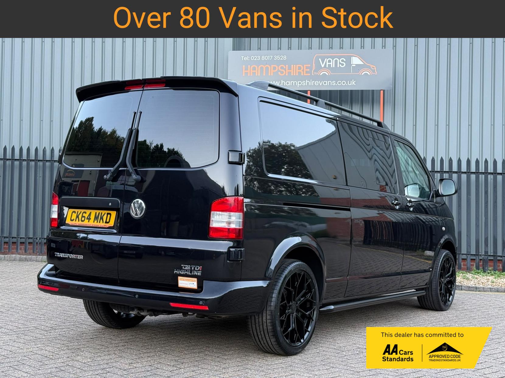 2014 Volkswagen Transporter 2.0 TDI T32 Highline Kombi 4dr Diesel Manual L3 H1 (198 g/km, 138.08 bhp) - Thumbnail 4