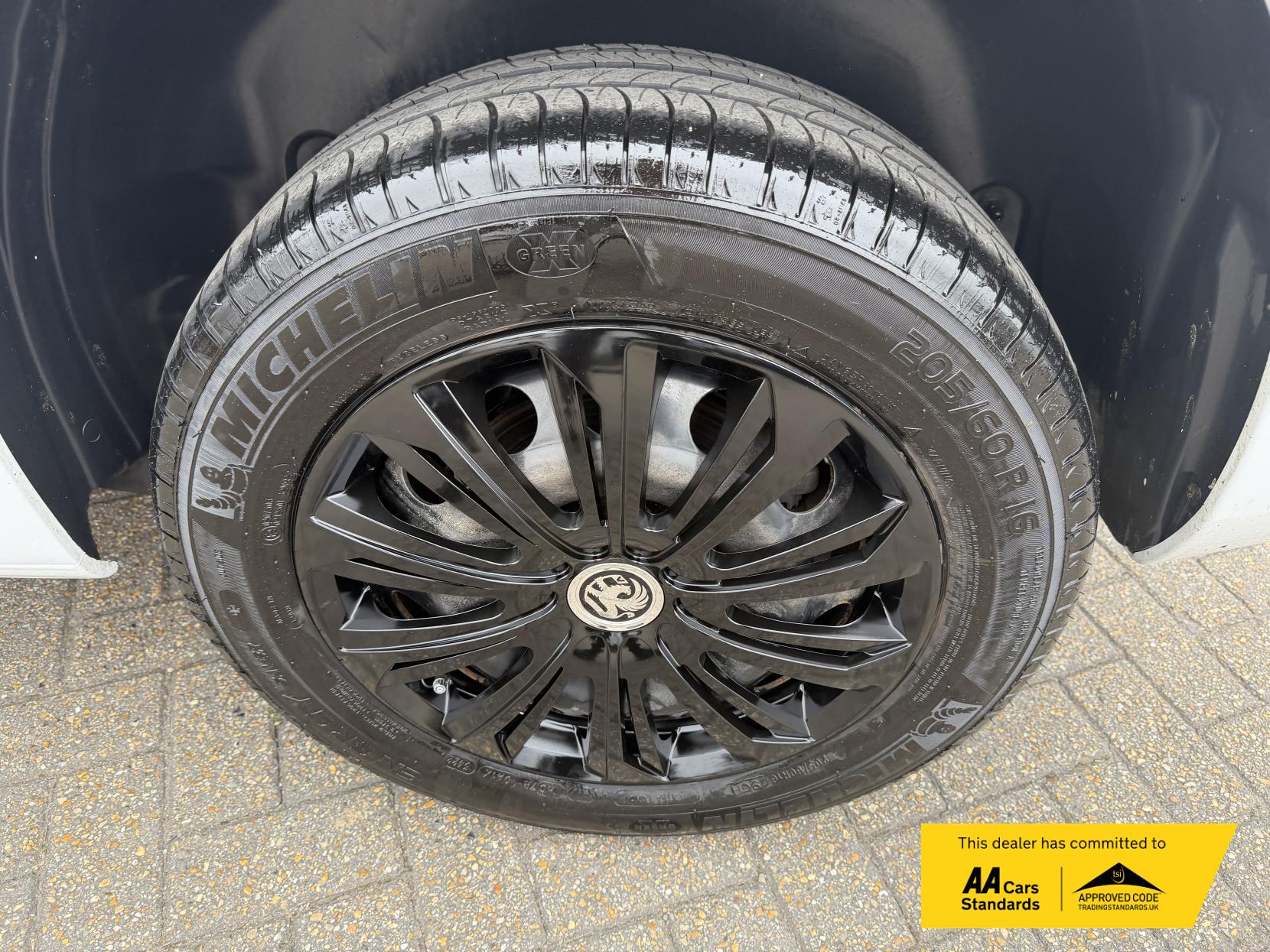 Vauxhall Combo 1.5 Turbo D 2300 Sportive Panel Van 5dr Diesel Manual L1 H1 Euro 6 (100 ps)