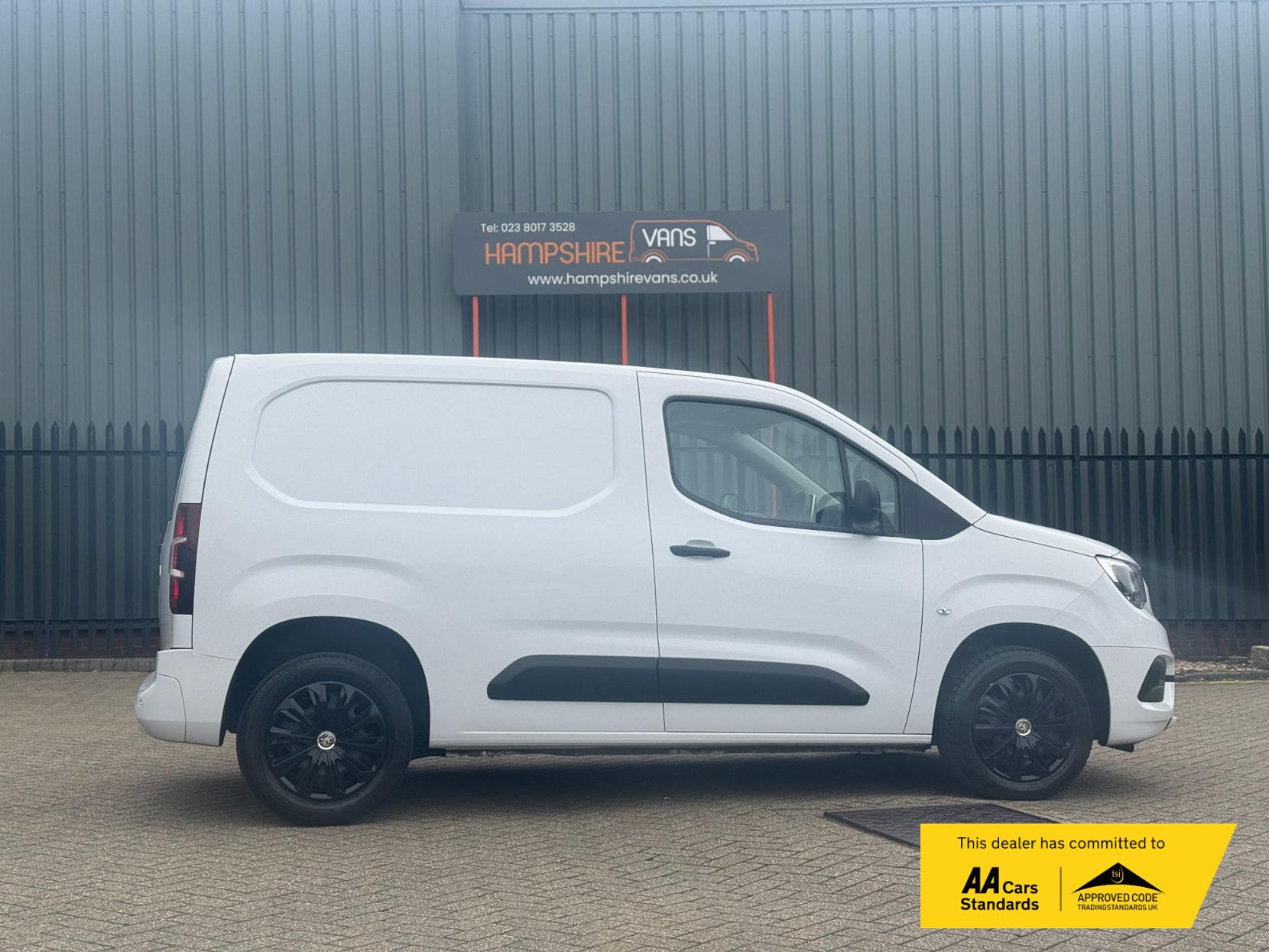 Vauxhall Combo 1.5 Turbo D 2300 Sportive Panel Van 5dr Diesel Manual L1 H1 Euro 6 (100 ps)