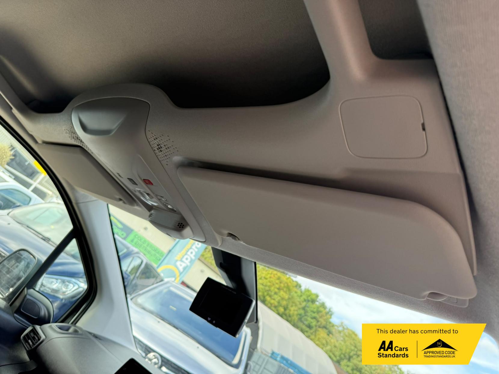 2019 Peugeot Partner 1.5 BlueHDi 950 Asphalt Long Panel Van 6dr Diesel Manual LWB Euro 6 (s/s) (130 bhp) - Thumbnail 56
