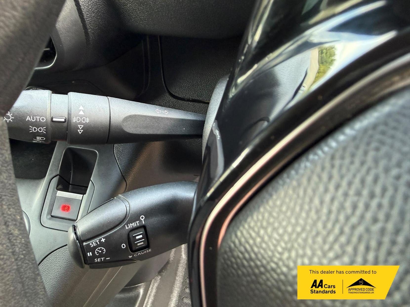 2019 Peugeot Partner 1.5 BlueHDi 950 Asphalt Long Panel Van 6dr Diesel Manual LWB Euro 6 (s/s) (130 bhp) - Thumbnail 34