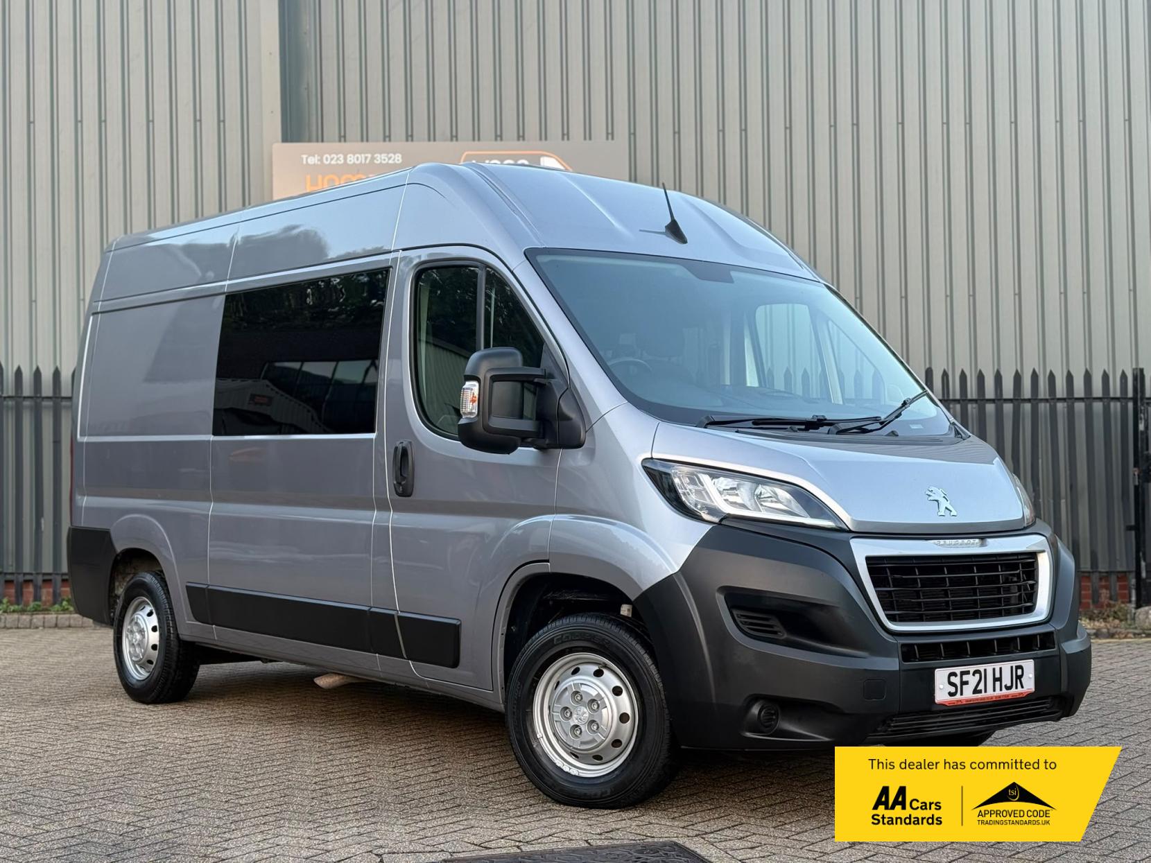 2021 Peugeot Boxer 2.2 BlueHDi 335 Professional Panel Van 5dr Diesel Manual L2 H2 Euro 6 (s/s) (140 ps)