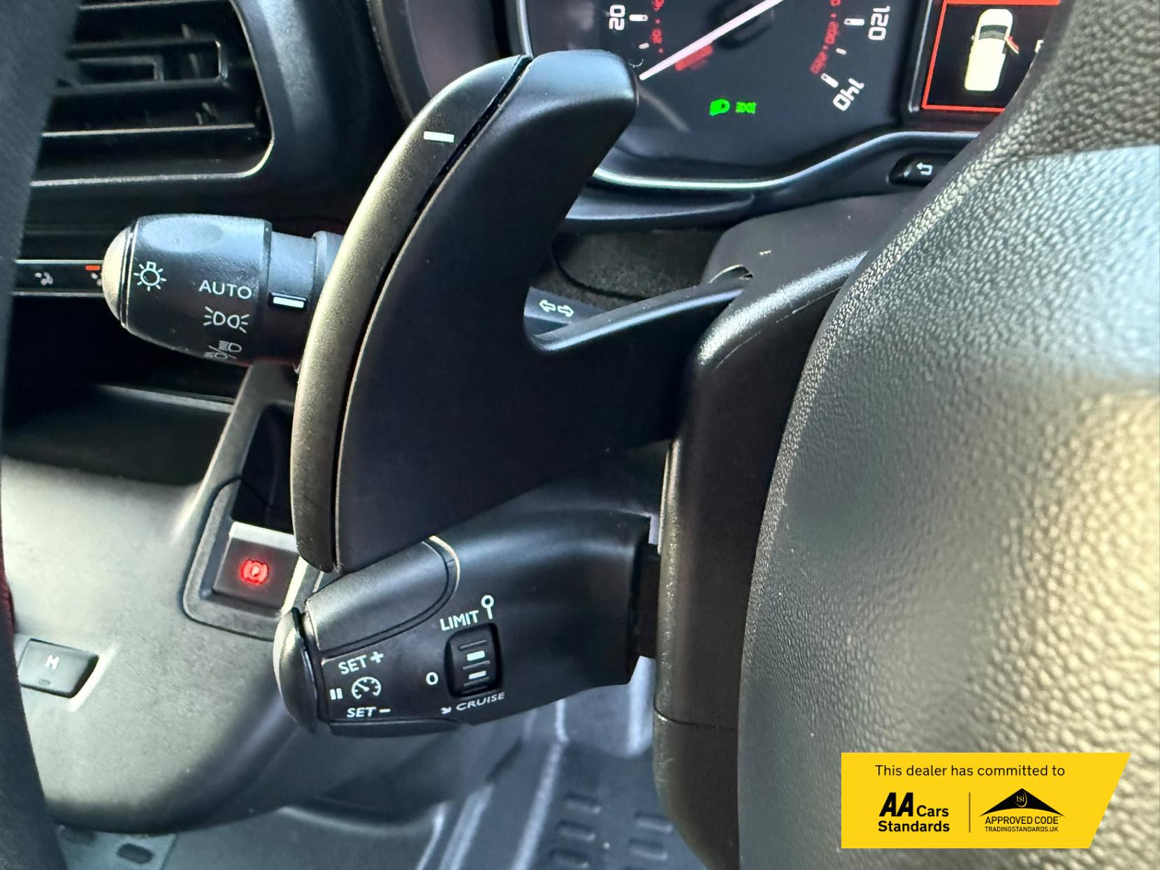 2020 Citroen Berlingo 1.5 BlueHDi 1000 Driver M Panel Van 5dr Diesel EAT8 SWB Euro 6 (s/s) (130 ps) - Thumbnail 32