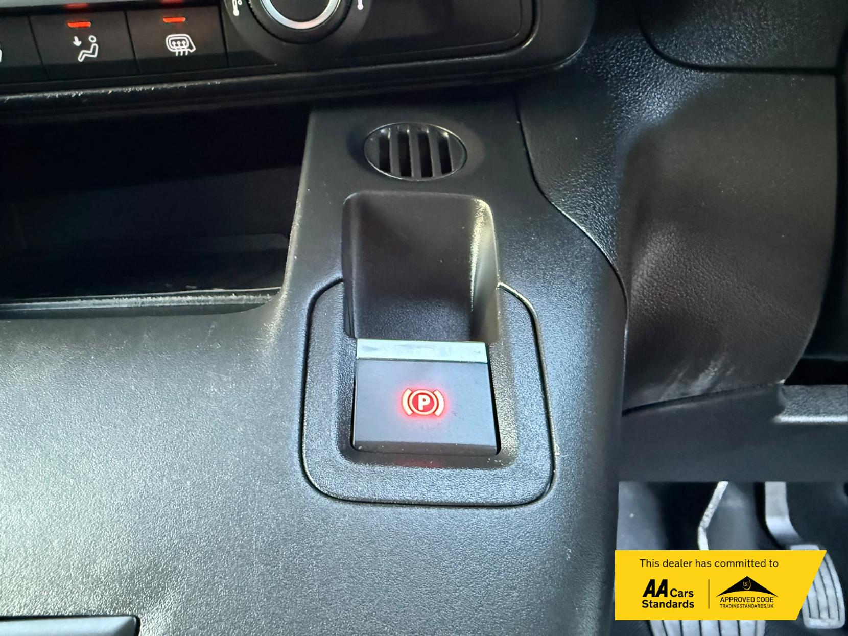 2020 Citroen Berlingo 1.5 BlueHDi 1000 Driver M Panel Van 5dr Diesel EAT8 SWB Euro 6 (s/s) (130 ps) - Thumbnail 40