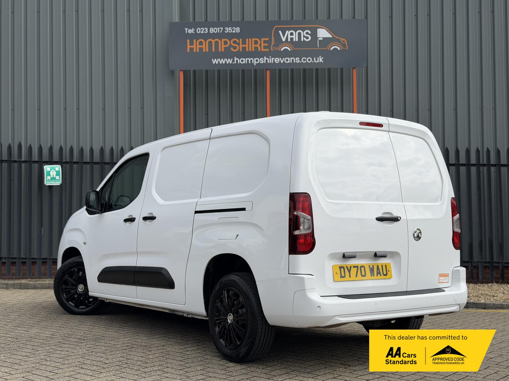 Vauxhall Combo 1.5 Turbo D 2300 Sportive Panel Van 4dr Diesel Manual L2 H1 Euro 6 (s/s) (100 ps)
