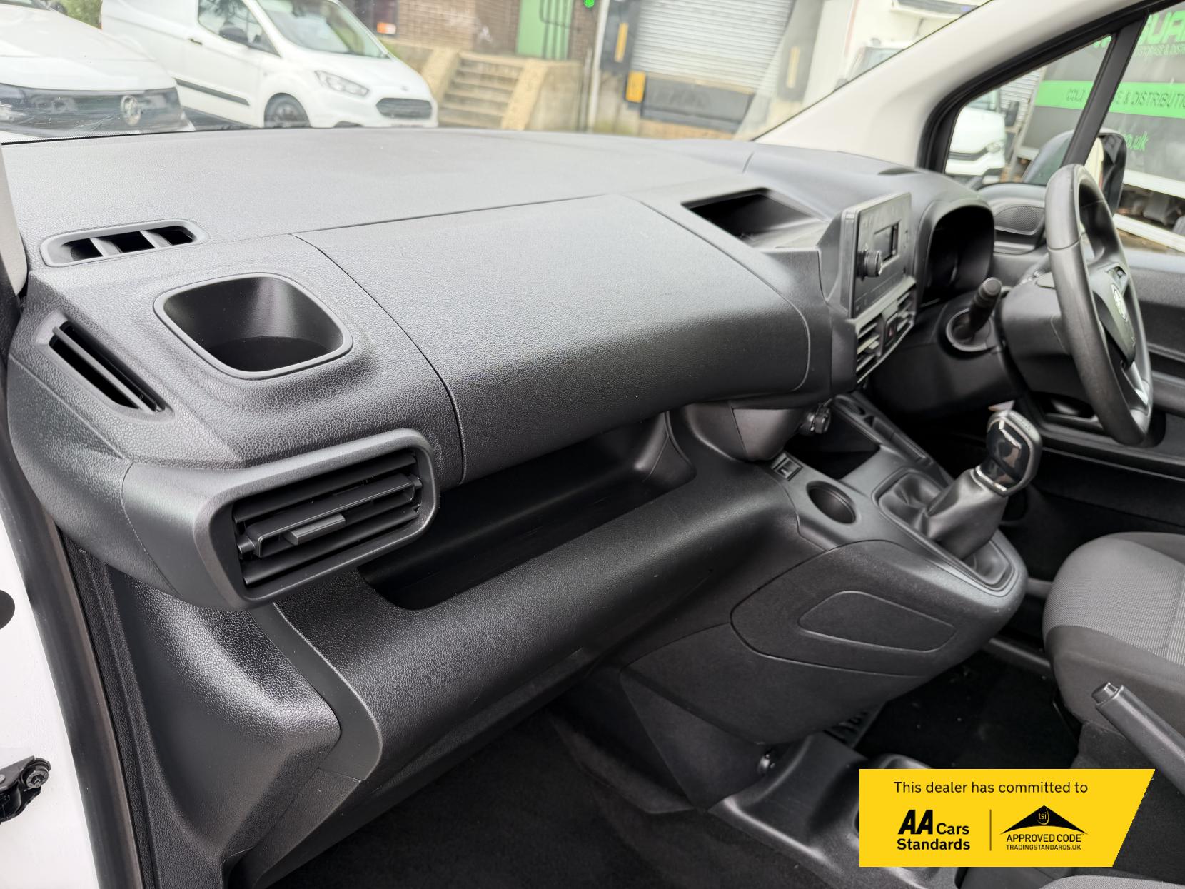 Vauxhall Combo 1.5 Turbo D 2300 Sportive Panel Van 4dr Diesel Manual L2 H1 Euro 6 (s/s) (100 ps)