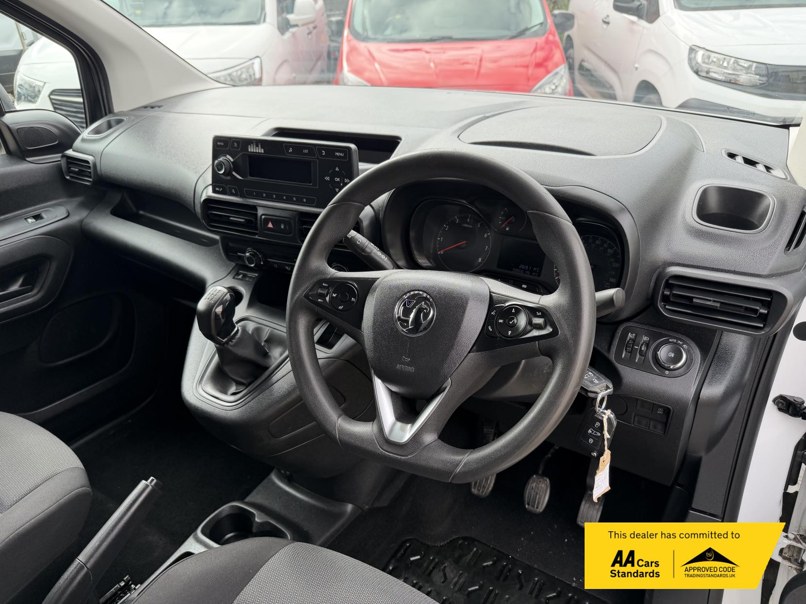 Vauxhall Combo 1.5 Turbo D 2300 Sportive Panel Van 4dr Diesel Manual L2 H1 Euro 6 (s/s) (100 ps)