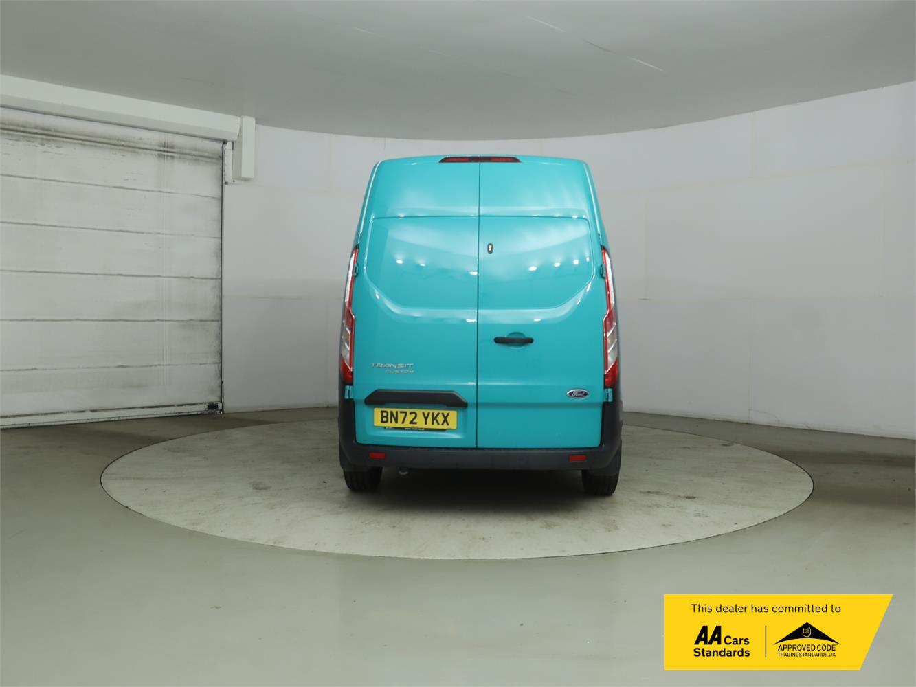 2023 Ford Transit Custom 2.0 340 EcoBlue Trend Panel Van 5dr Diesel Auto L1 H2 Euro 6 (130 ps) - Thumbnail 3