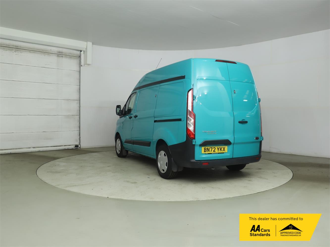 2023 Ford Transit Custom 2.0 340 EcoBlue Trend Panel Van 5dr Diesel Auto L1 H2 Euro 6 (130 ps) - Thumbnail 2
