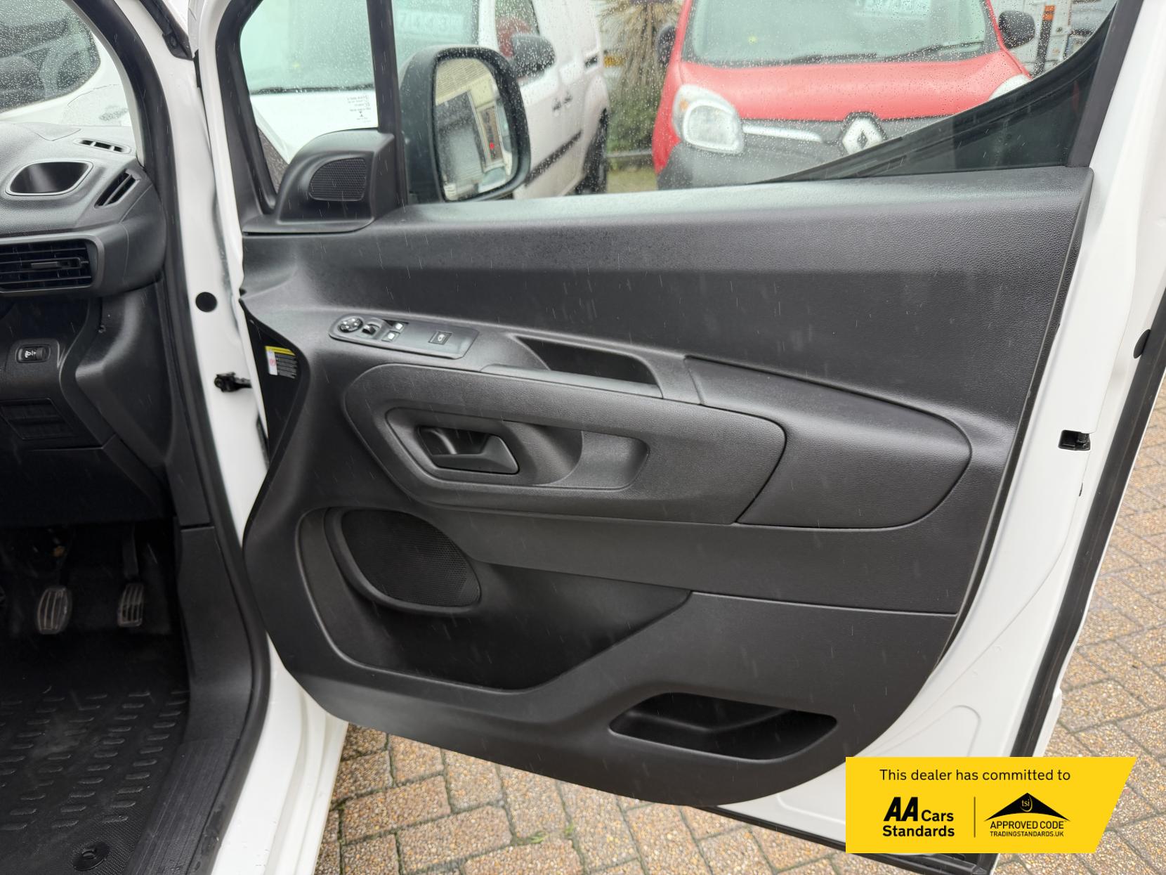 Citroen Berlingo 1.5 BlueHDi 1000 Driver M Panel Van 5dr Diesel Manual SWB Euro 6 (s/s) (100 ps)
