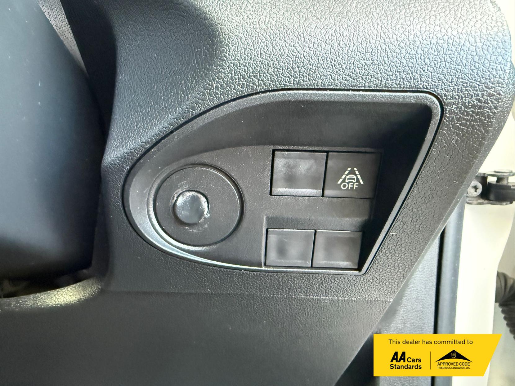 Vauxhall Combo 1.5 Turbo D 2000 Edition Panel Van 4dr Diesel Auto L1 H1 Euro 6 (s/s) (130 ps)