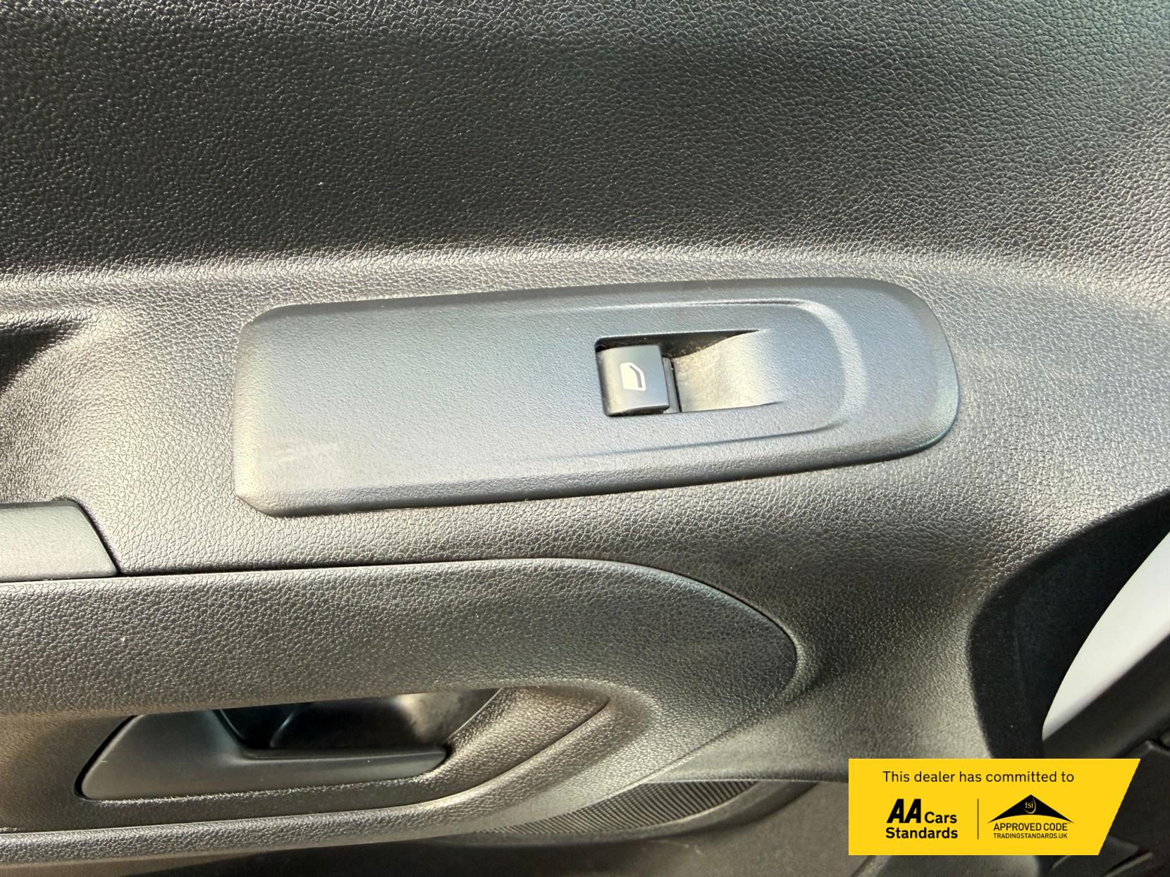 Vauxhall Combo 1.5 Turbo D 2000 Edition Panel Van 4dr Diesel Auto L1 H1 Euro 6 (s/s) (130 ps)