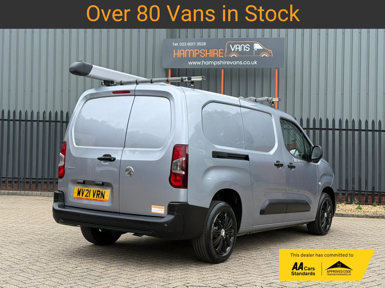 2021 Vauxhall Combo 1.5 Turbo D 2300 Edition Panel Van 4dr Diesel Manual L2 H1 Euro 6 (100 ps) - Thumbnail 4