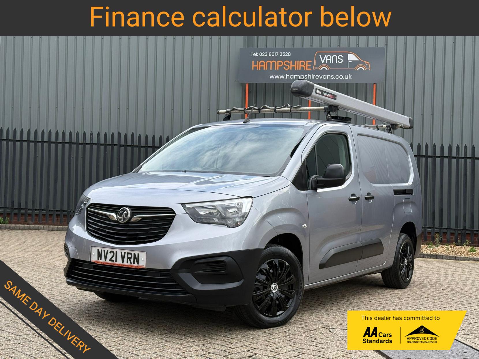 2021 Vauxhall Combo 1.5 Turbo D 2300 Edition Panel Van 4dr Diesel Manual L2 H1 Euro 6 (100 ps) - Thumbnail 2