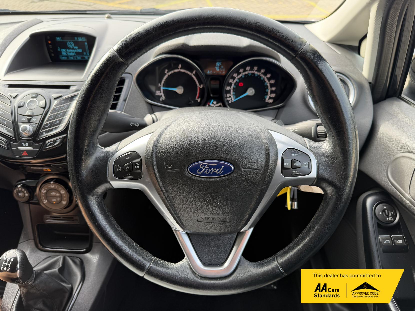 2017 Ford Fiesta Van 1.5 TDCi Sport Panel Van 3dr Diesel Manual (94 g/km, 93.7 bhp) - Thumbnail 29