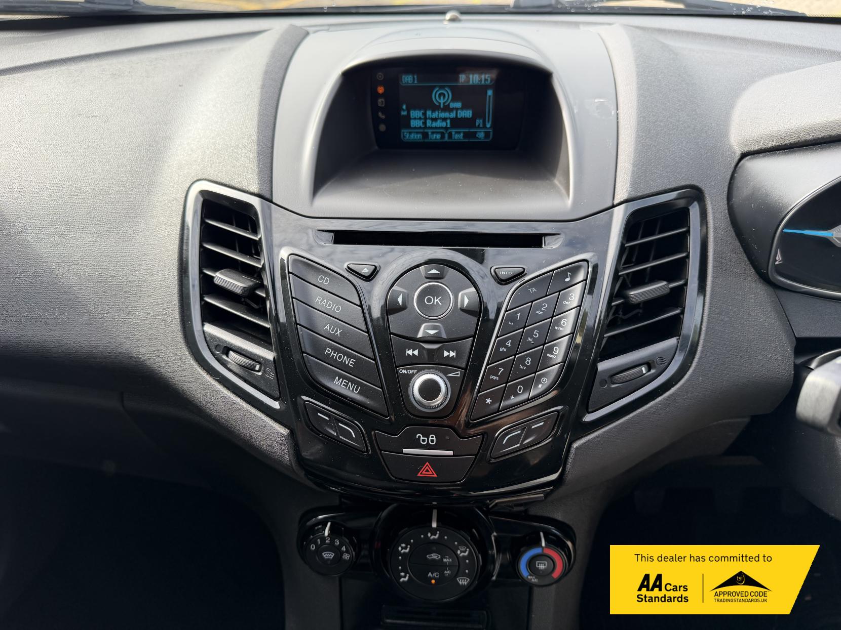 2017 Ford Fiesta Van 1.5 TDCi Sport Panel Van 3dr Diesel Manual (94 g/km, 93.7 bhp) - Thumbnail 23