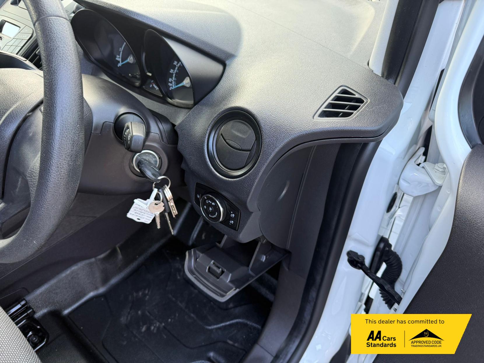 Ford Transit Courier 1.5 TDCi Panel Van 5dr Diesel Manual L1 Euro 6 (75 ps)