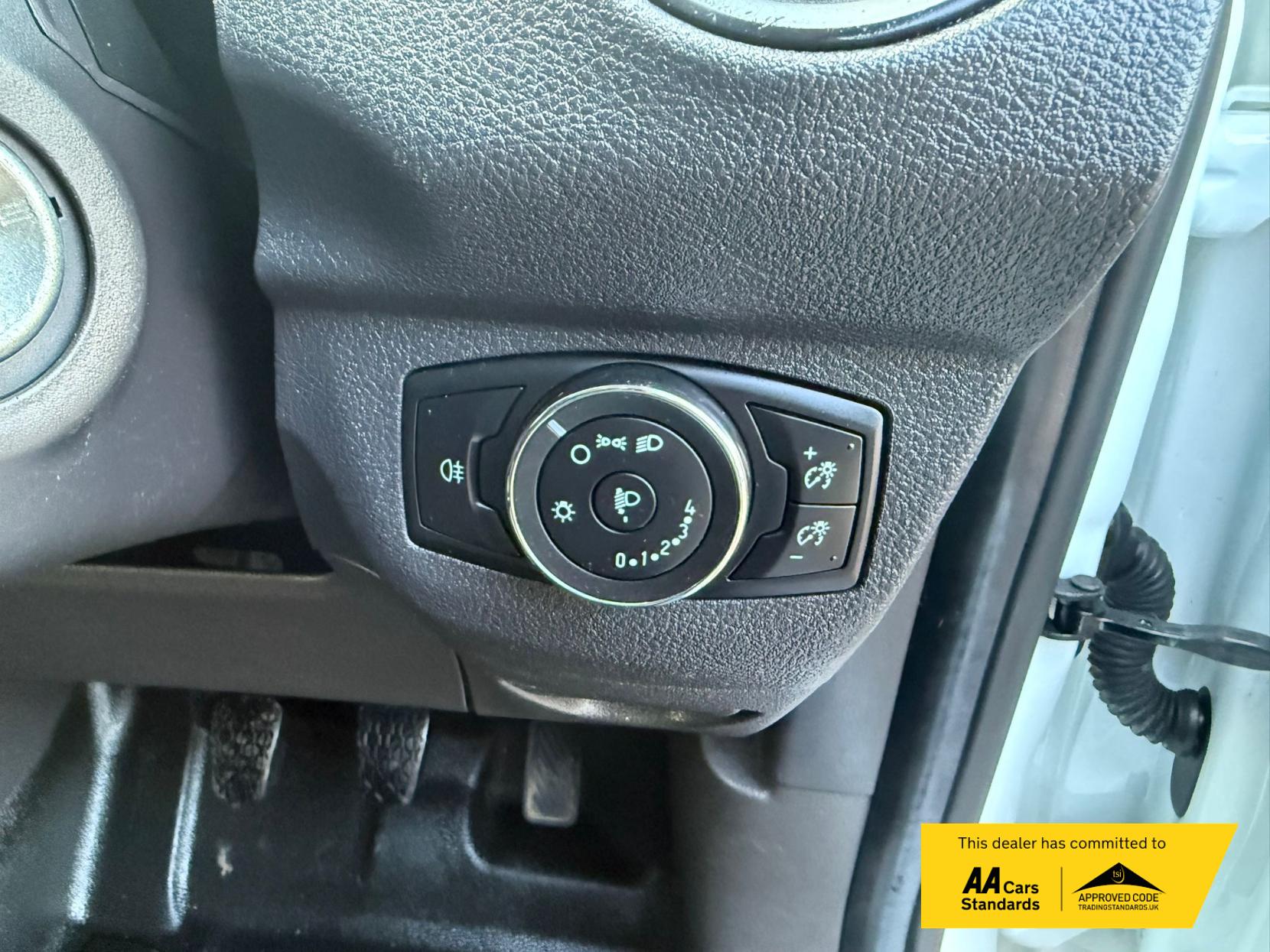 Ford Transit Courier 1.5 TDCi Panel Van 5dr Diesel Manual L1 Euro 6 (75 ps)