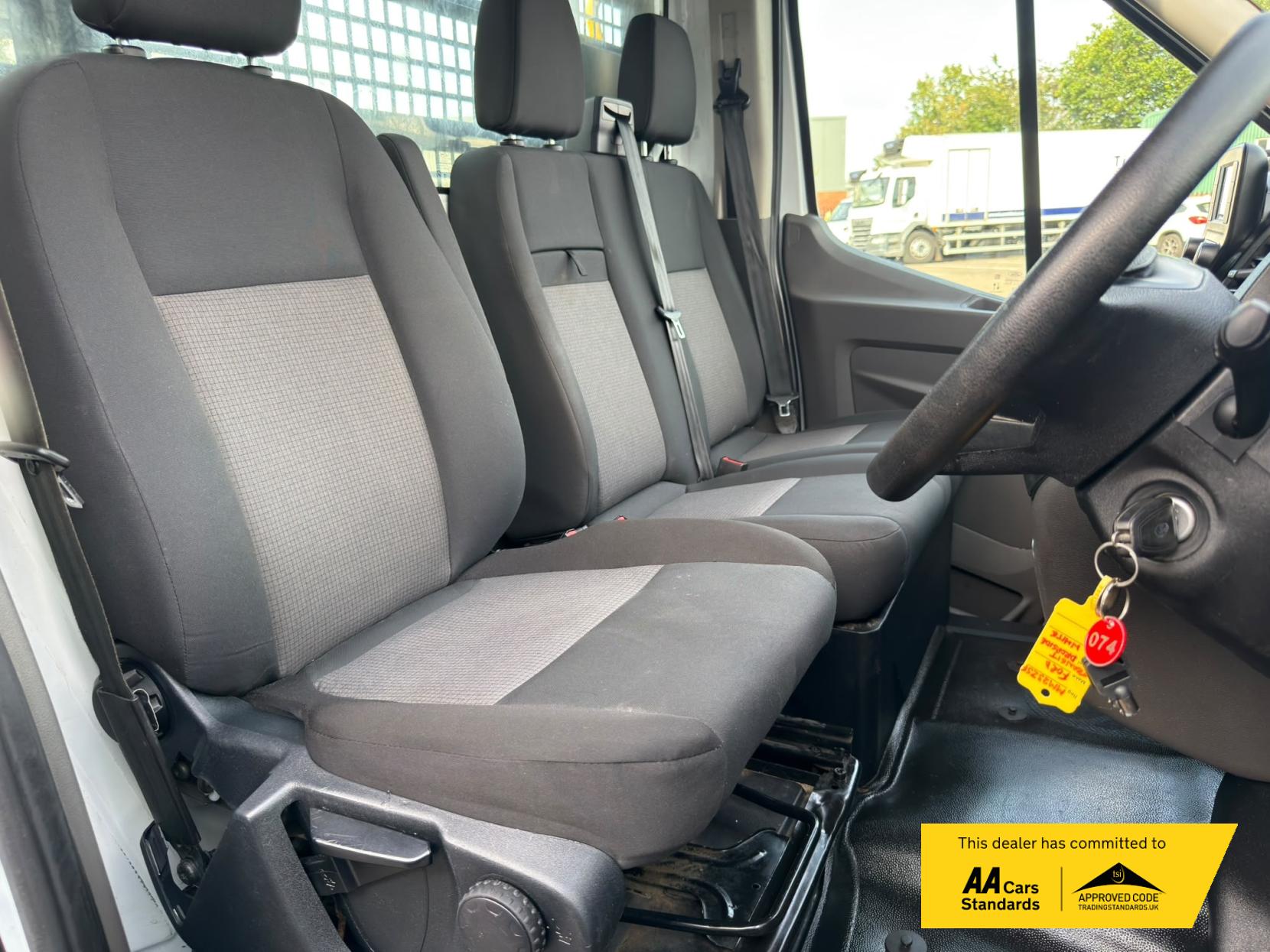 2023 Ford Transit - Thumbnail 39