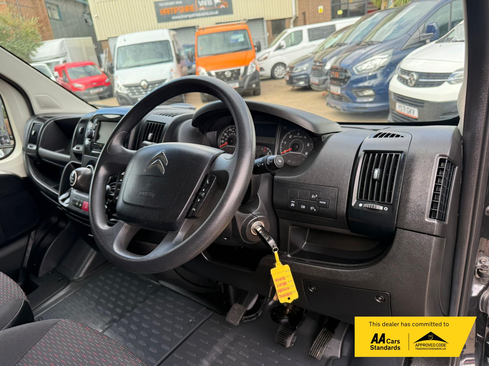 2020 Citroen Relay 2.2 BlueHDi 35 Enterprise Panel Van 5dr Diesel Manual L3 High Roof Euro 6 (s/s) (140 ps) - Thumbnail 41