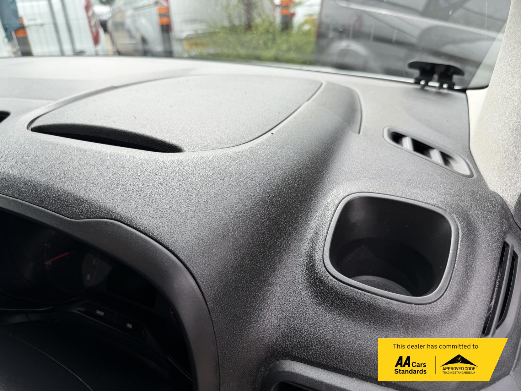 Vauxhall Combo 1.5 Turbo D 2300 Pro Panel Van 5dr Diesel Manual L1 H1 Euro 6 (s/s) (100 ps)