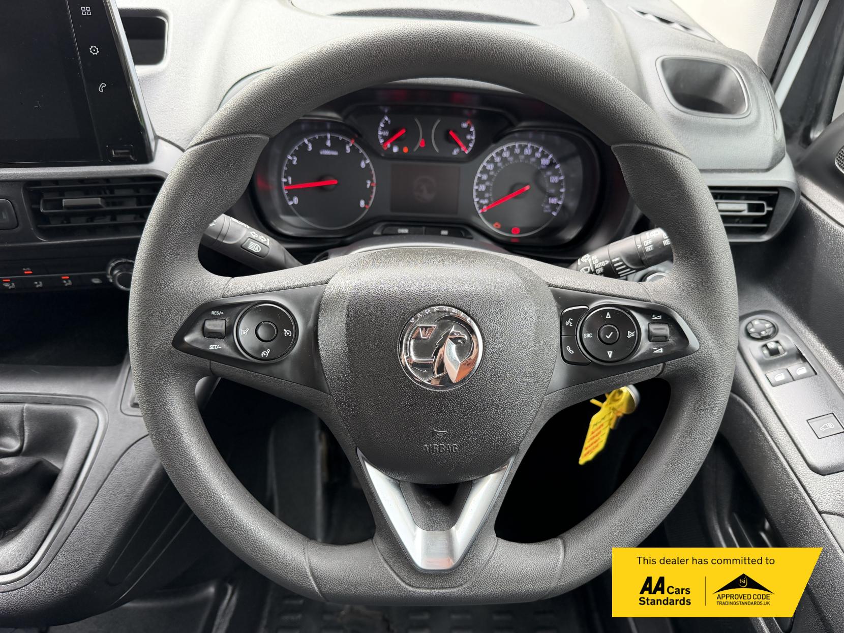 Vauxhall Combo 1.5 Turbo D 2300 Pro Panel Van 5dr Diesel Manual L1 H1 Euro 6 (s/s) (100 ps)