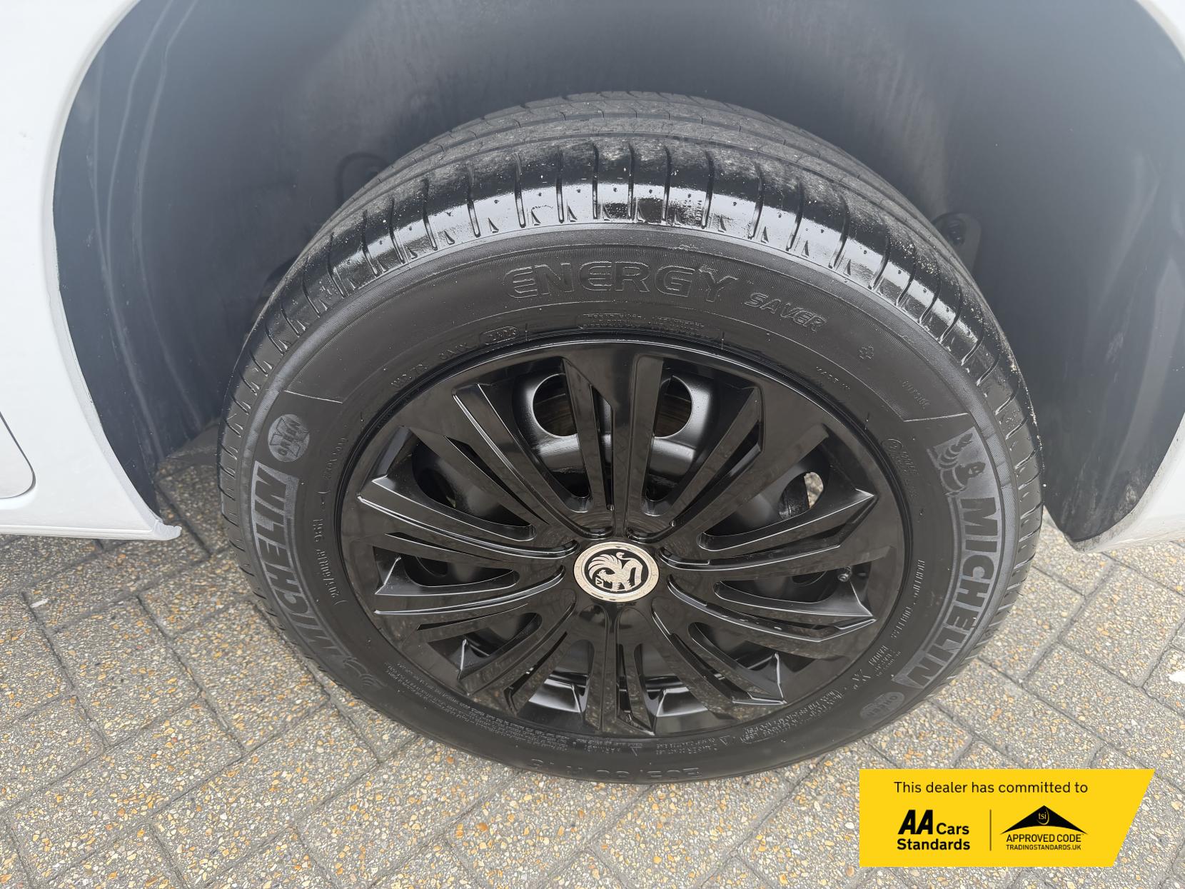 Vauxhall Combo 1.5 Turbo D 2300 Pro Panel Van 5dr Diesel Manual L1 H1 Euro 6 (s/s) (100 ps)