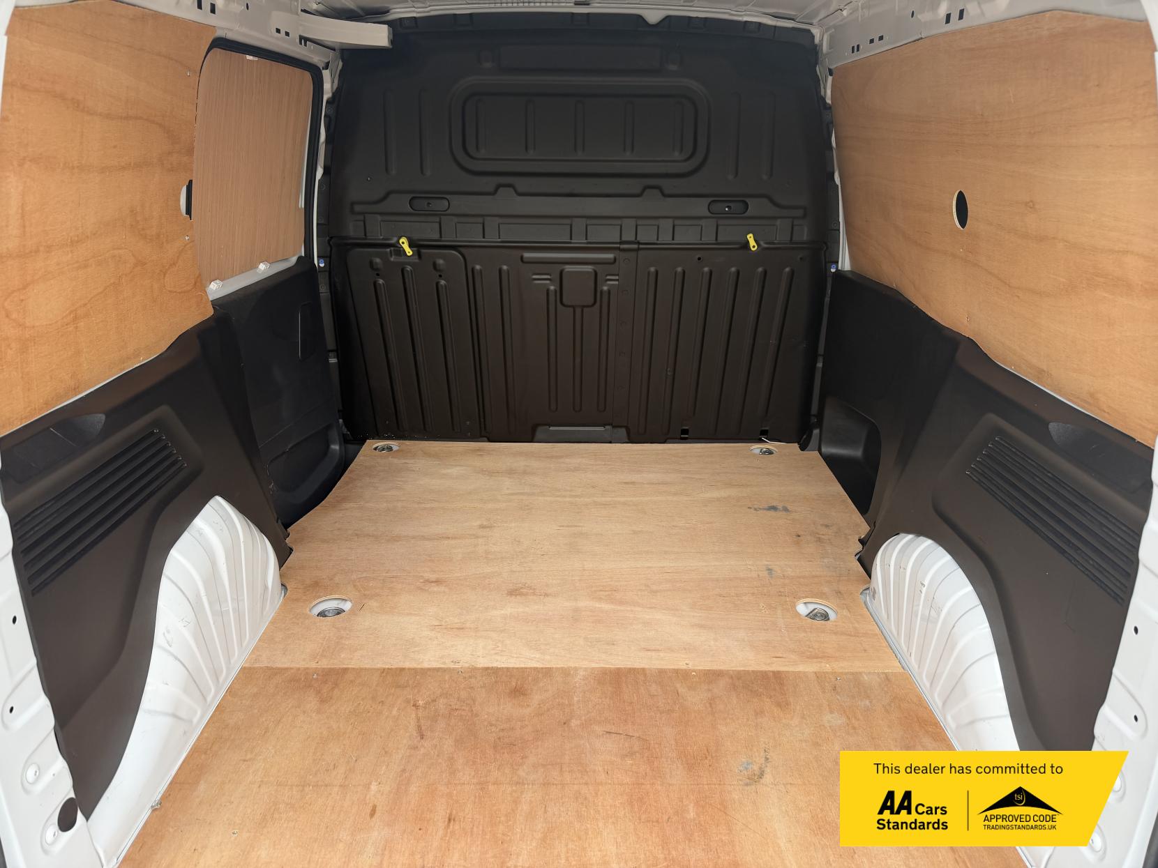 Vauxhall Combo 1.5 Turbo D 2300 Pro Panel Van 5dr Diesel Manual L1 H1 Euro 6 (s/s) (100 ps)