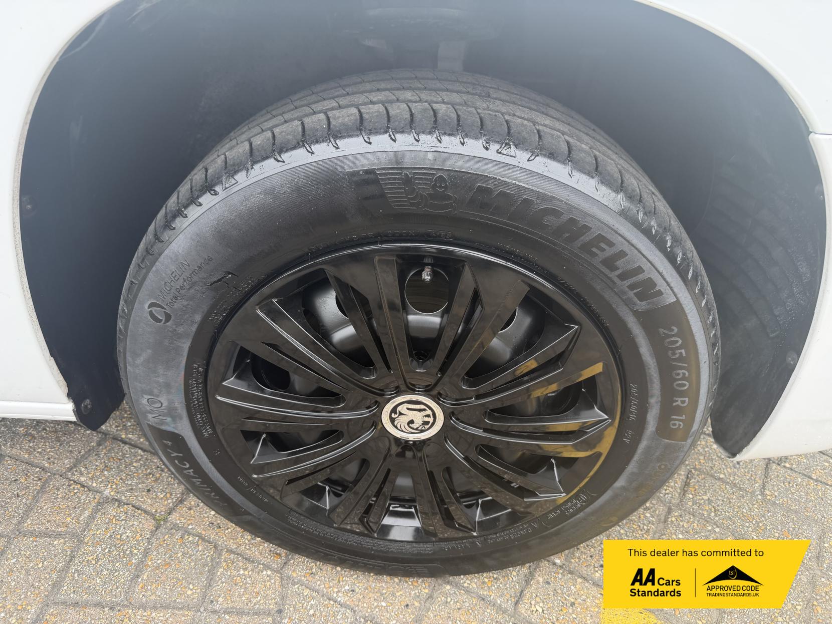 Vauxhall Combo 1.5 Turbo D 2300 Pro Panel Van 5dr Diesel Manual L1 H1 Euro 6 (s/s) (100 ps)