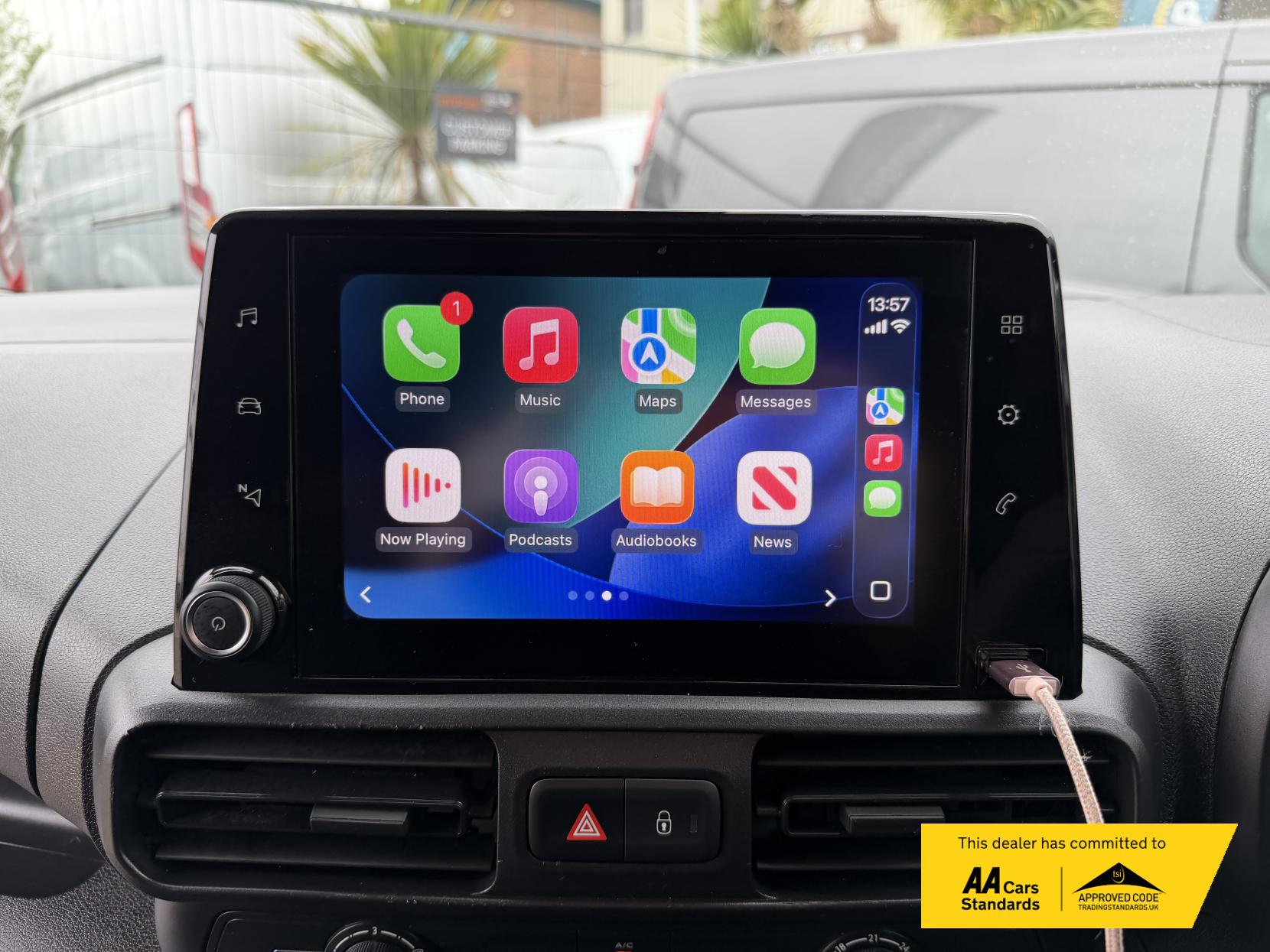 Vauxhall Combo 1.5 Turbo D 2300 Pro Panel Van 5dr Diesel Manual L1 H1 Euro 6 (s/s) (100 ps)