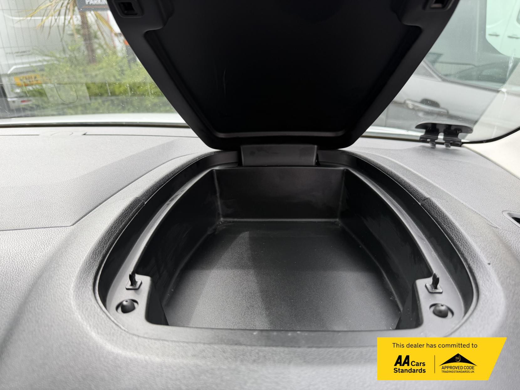 Vauxhall Combo 1.5 Turbo D 2300 Pro Panel Van 5dr Diesel Manual L1 H1 Euro 6 (s/s) (100 ps)