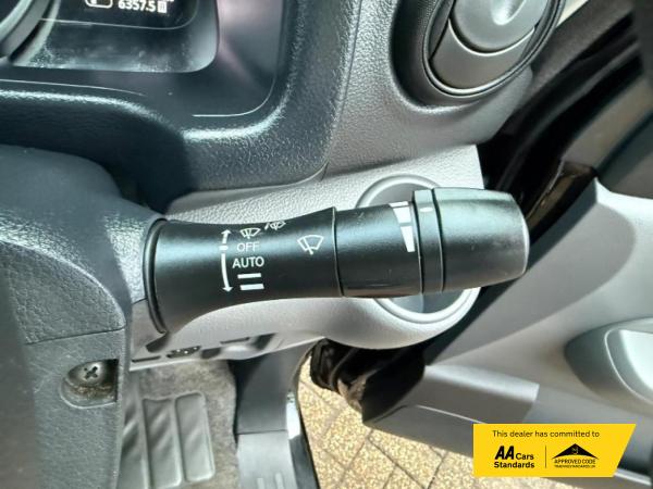 2021 Nissan e-NV200 40kWh Tekna Panel Van 5dr Electric Auto SWB (Quick Charge) (109 ps) - Thumbnail 43