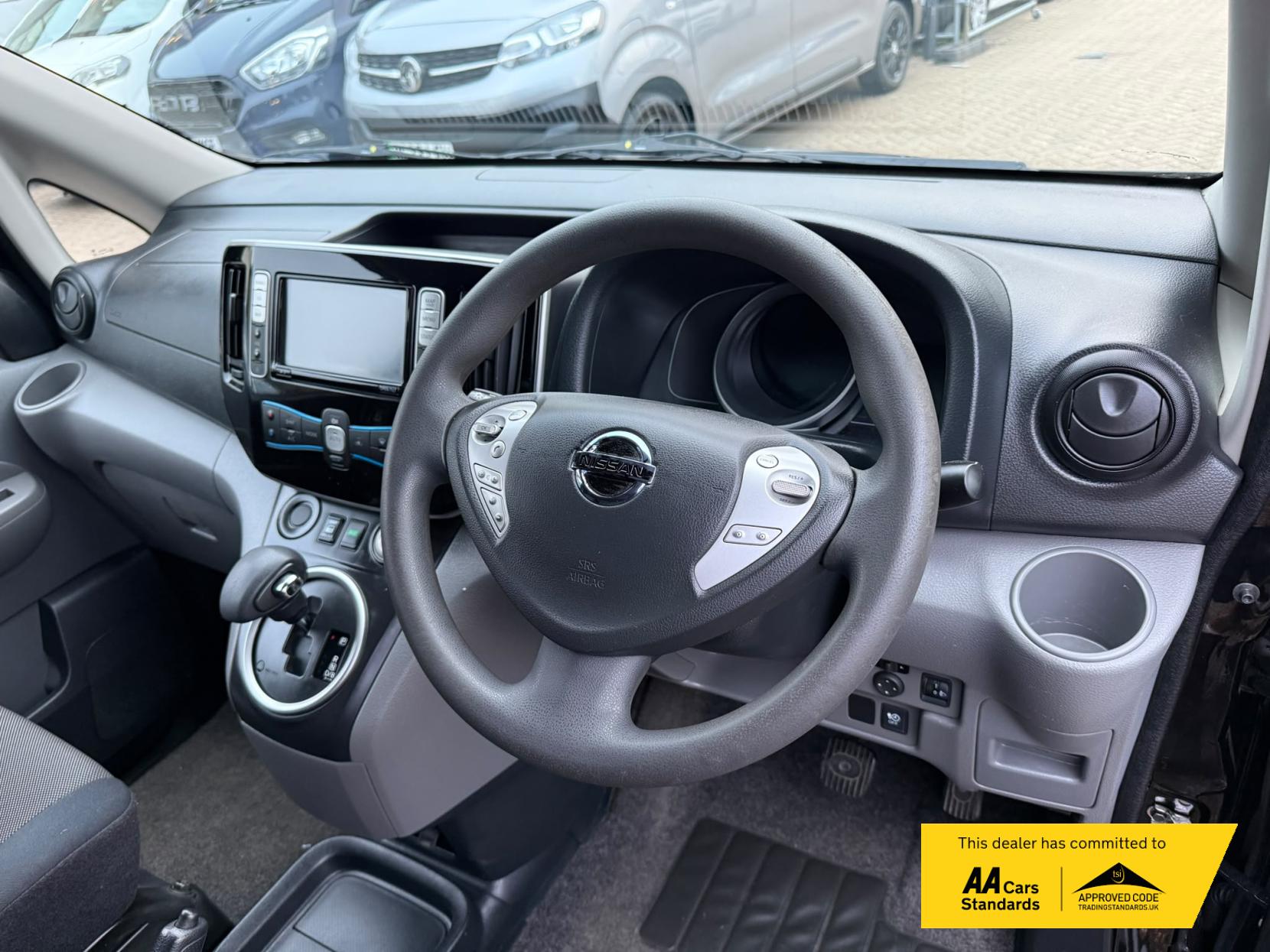 2021 Nissan e-NV200 40kWh Tekna Panel Van 5dr Electric Auto SWB (Quick Charge) (109 ps) - Thumbnail 48