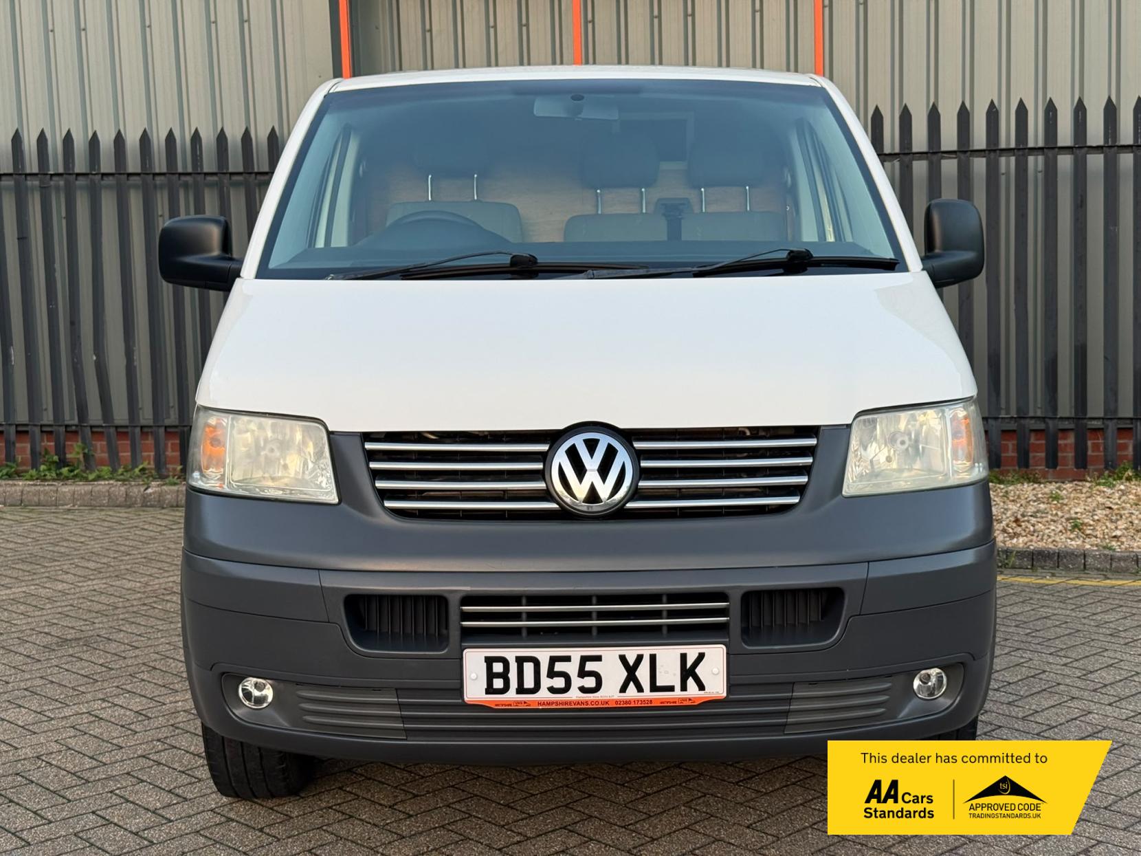 2005 Volkswagen Transporter 1.9 TDI PD T28 Panel Van 4dr Diesel Manual L1 H1 (211 g/km, 83 bhp) - Thumbnail 8