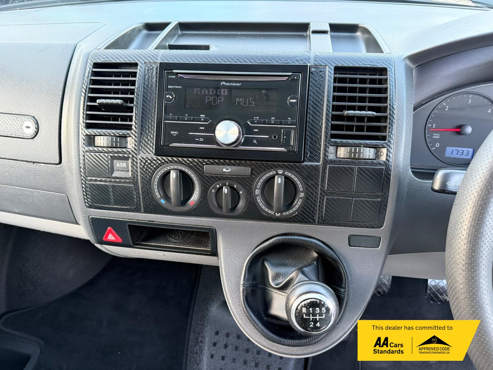 2005 Volkswagen Transporter 1.9 TDI PD T28 Panel Van 4dr Diesel Manual L1 H1 (211 g/km, 83 bhp) - Thumbnail 26