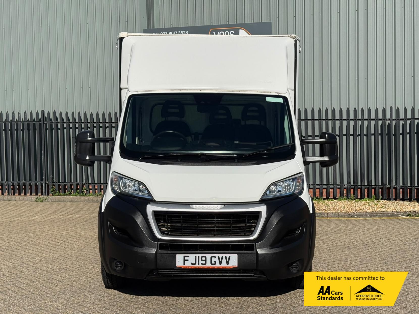 2019 Peugeot Boxer 2.0 BlueHDi 335 Built for Business Low Floor Luton 4dr Diesel Manual L3 Euro 6 (160 ps) - Thumbnail 55