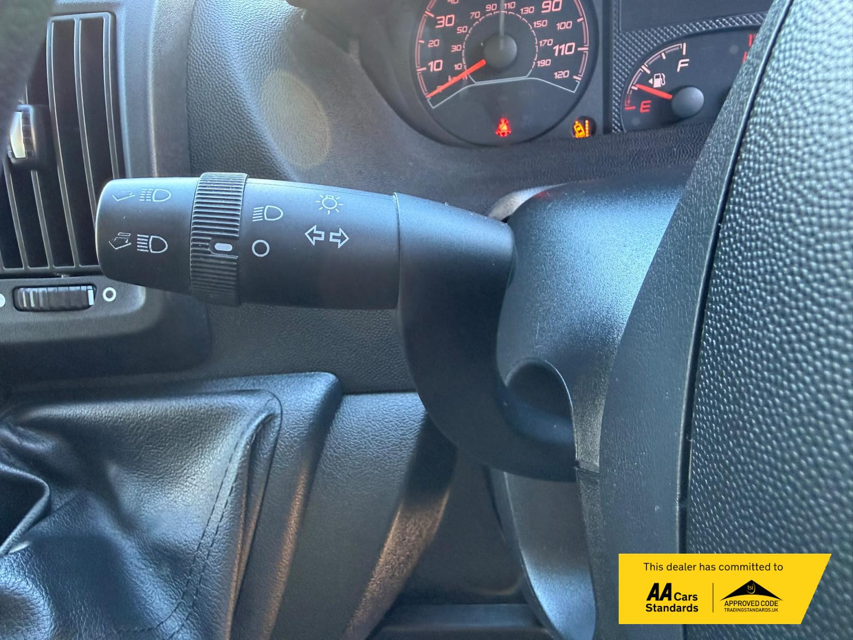 2019 Peugeot Boxer 2.0 BlueHDi 335 Built for Business Low Floor Luton 4dr Diesel Manual L3 Euro 6 (160 ps) - Thumbnail 77