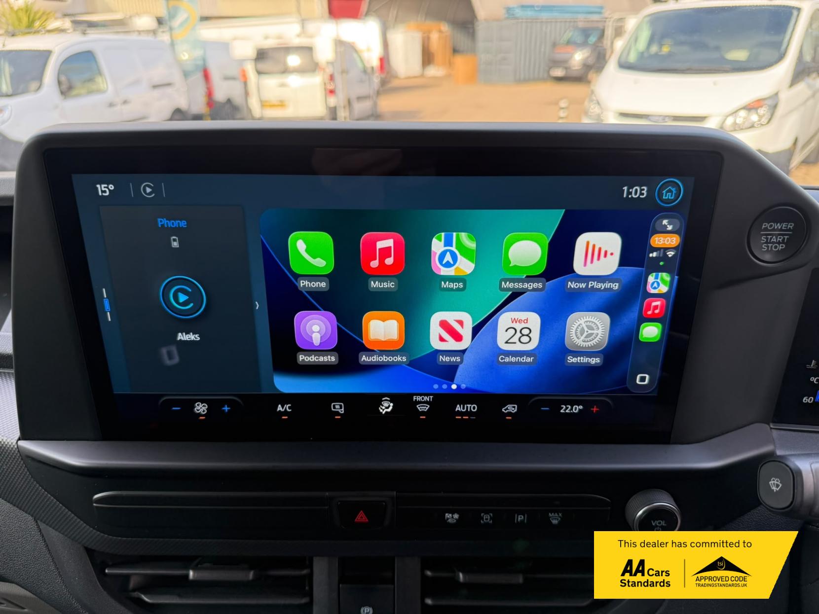 2024 Ford Transit Custom 2.0 300 EcoBlue Trend Panel Van 5dr Diesel Manual L2 H1 Euro 6 (s/s) (110 ps) - Thumbnail 11