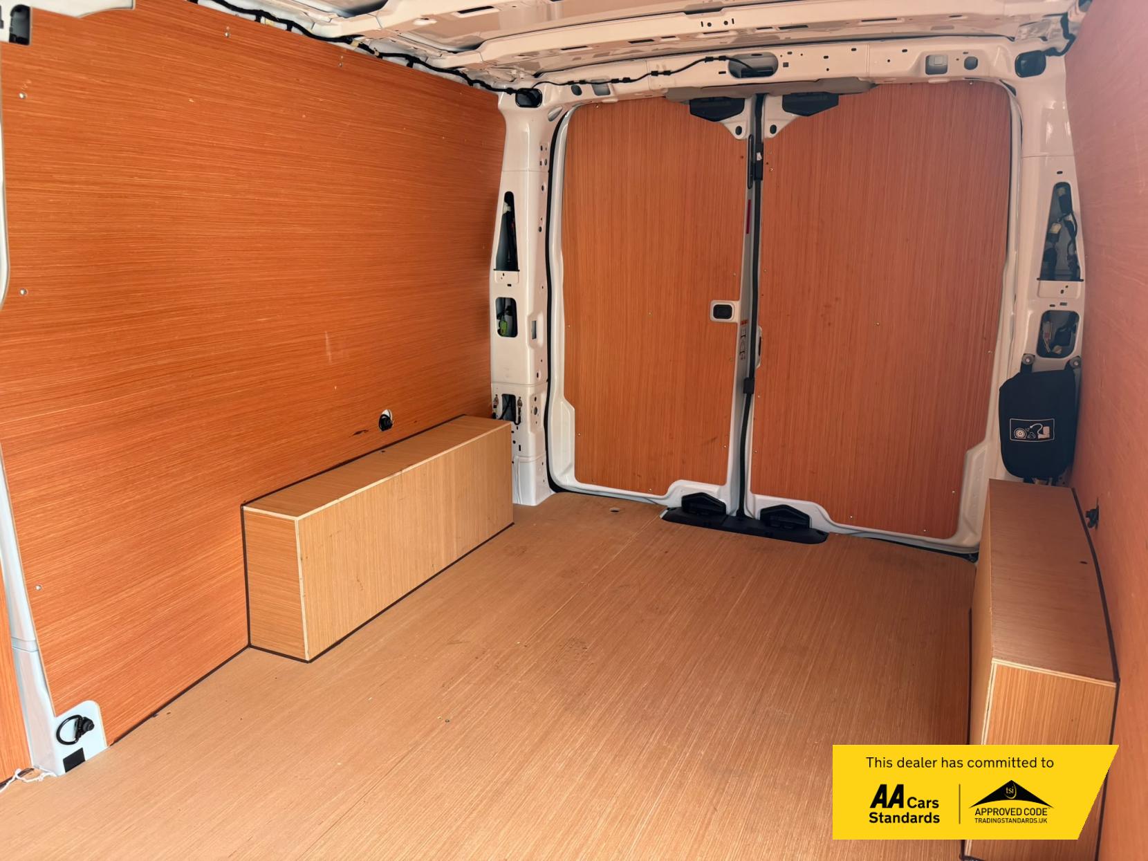 2024 Ford Transit Custom 2.0 300 EcoBlue Trend Panel Van 5dr Diesel Manual L2 H1 Euro 6 (s/s) (110 ps) - Thumbnail 50