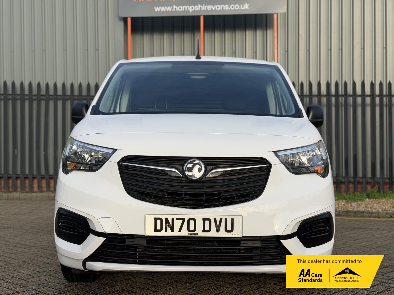 Vauxhall Combo 1.5 Turbo D 2300 Sportive Panel Van 4dr Diesel Manual L2 H1 Euro 6 (s/s) (100 ps)