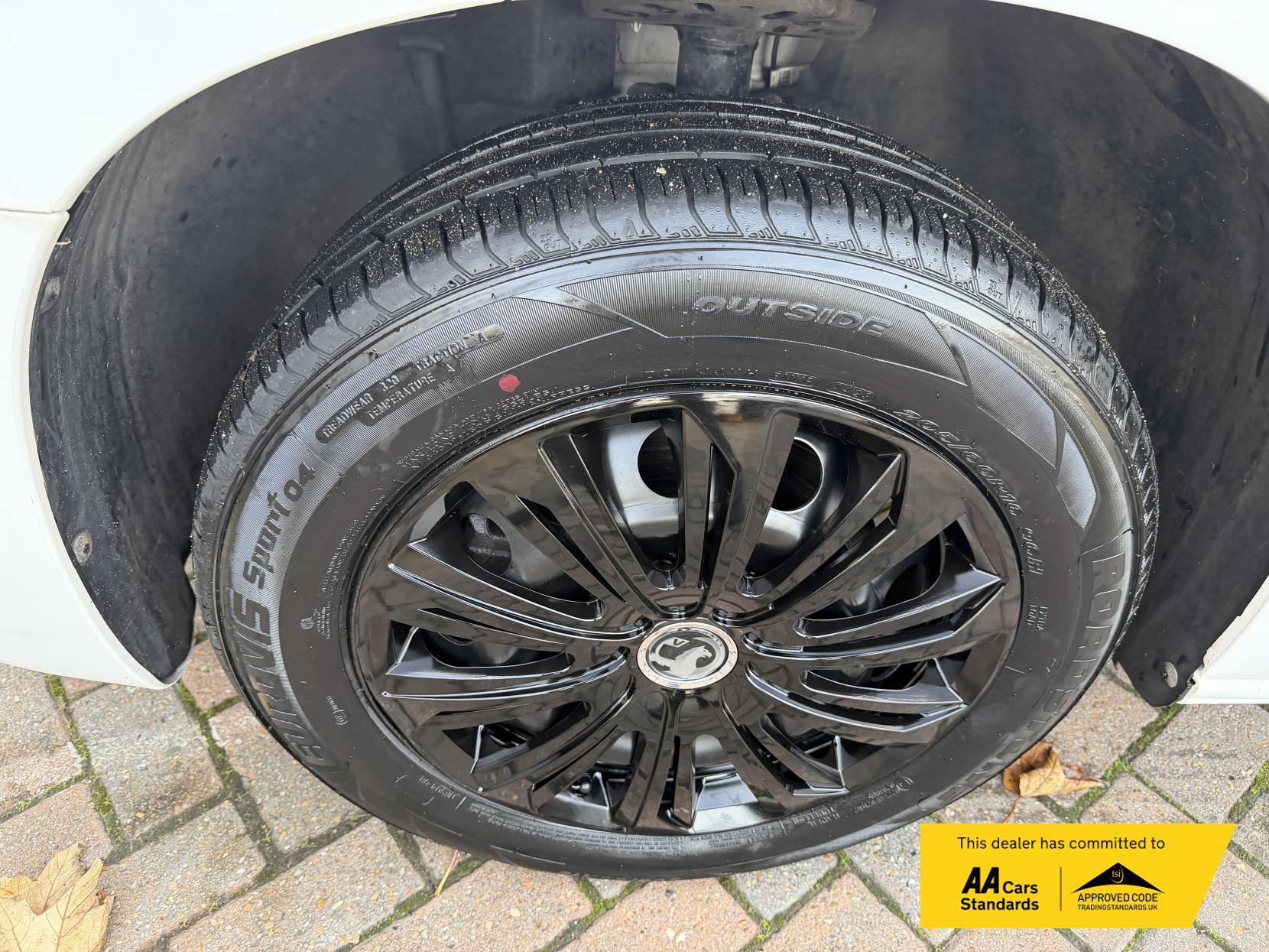 Vauxhall Combo 1.5 Turbo D 2300 Sportive Panel Van 4dr Diesel Manual L2 H1 Euro 6 (s/s) (100 ps)