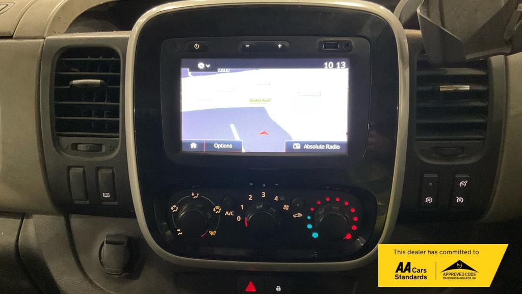 Renault Trafic 1.6 dCi ENERGY 27 Sport Nav Panel Van 5dr Diesel Manual SWB Standard Roof Euro 6 (s/s) (125 ps)