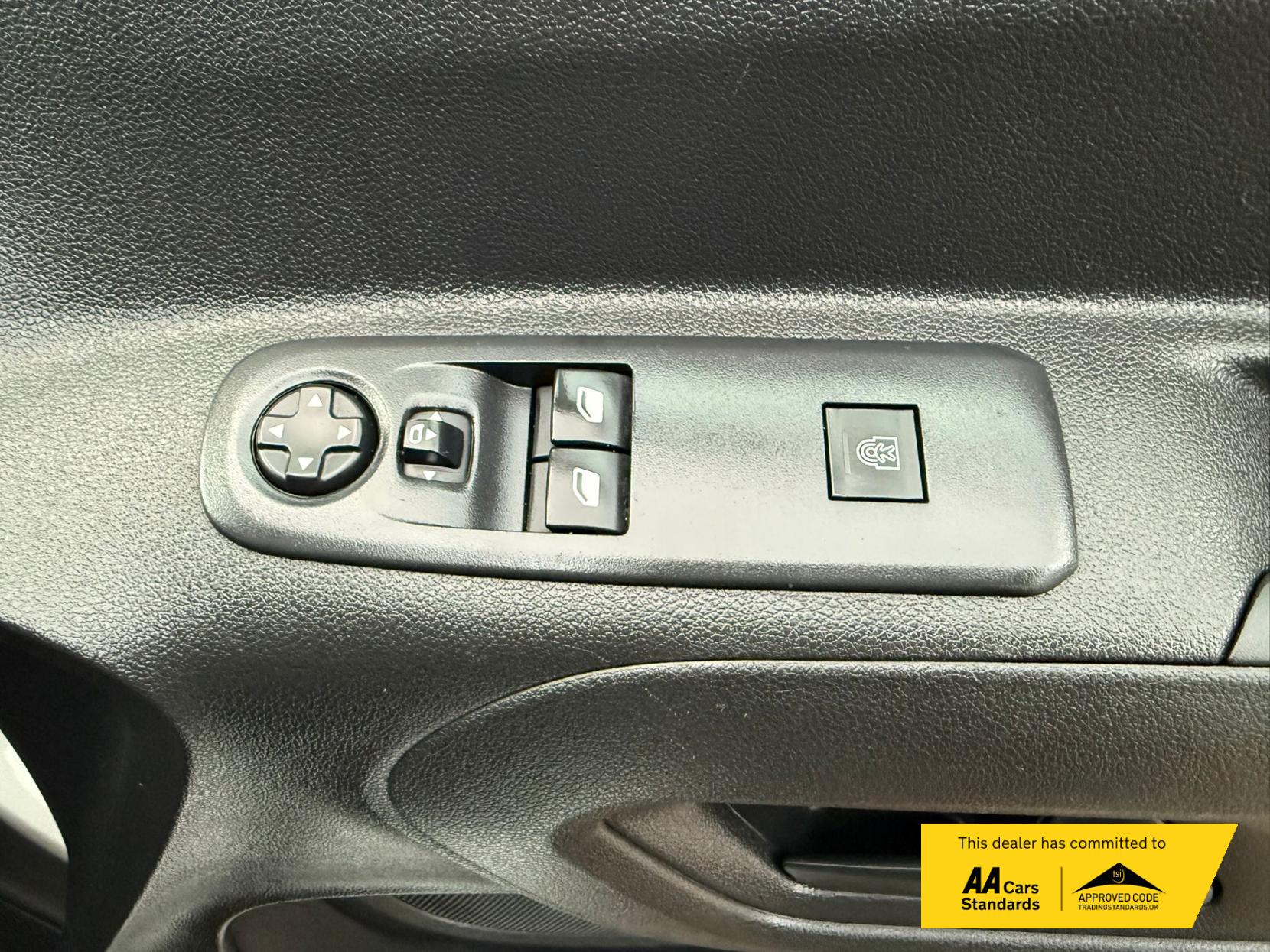 2022 Peugeot Partner 1.5 BlueHDi 850 Professional Long Crew Van Double Cab 6dr Diesel Manual LWB Euro 6 (100 bhp) - Thumbnail 45