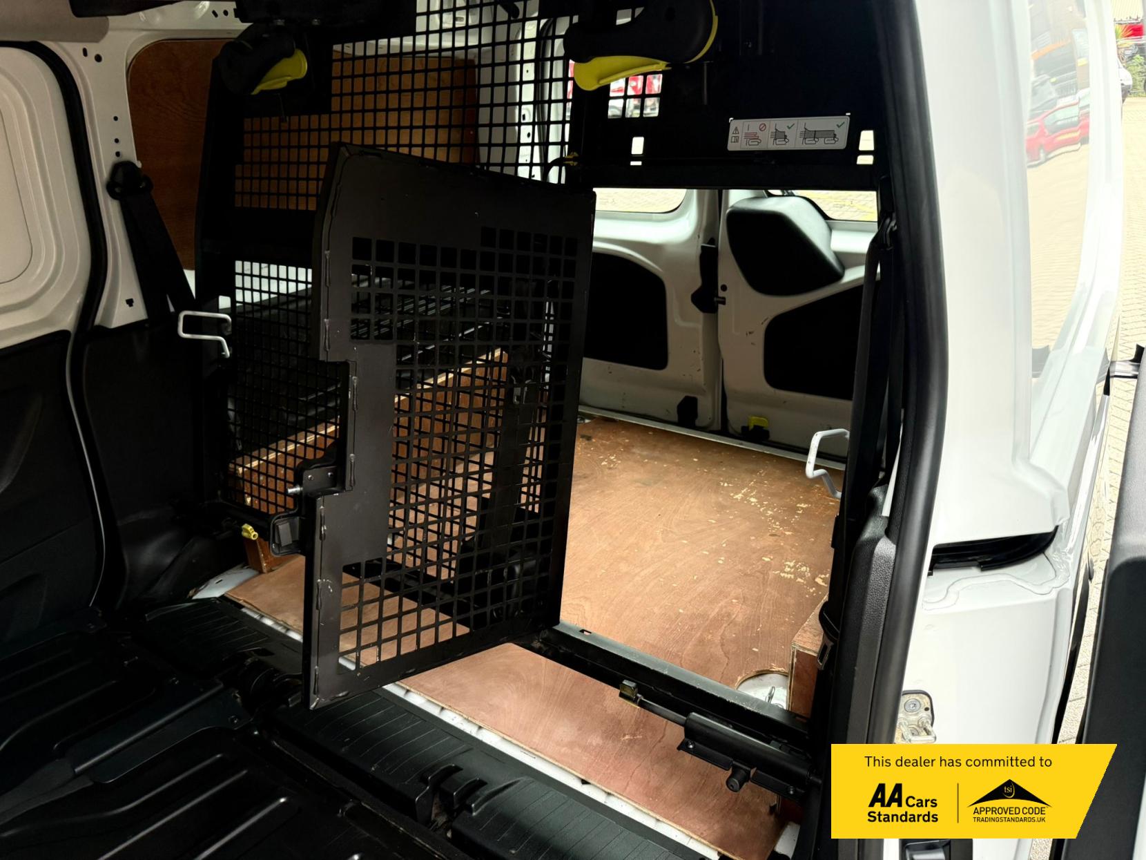 2022 Peugeot Partner 1.5 BlueHDi 850 Professional Long Crew Van Double Cab 6dr Diesel Manual LWB Euro 6 (100 bhp) - Thumbnail 20