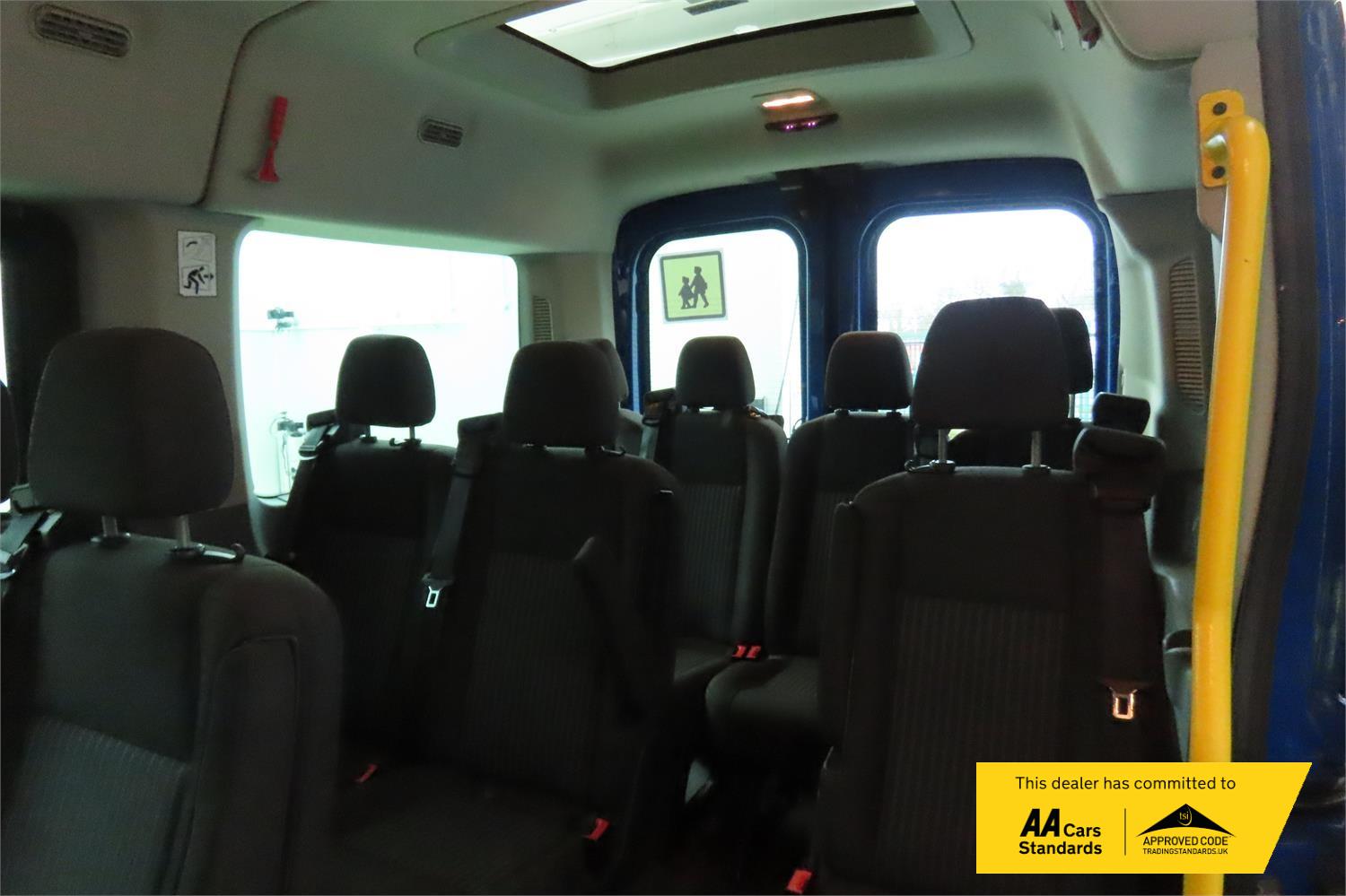 Ford Transit 2.2 TDCi 350 HDT Trend Minibus 4dr Diesel Manual L2 H2 (196 g/km, 123 bhp)